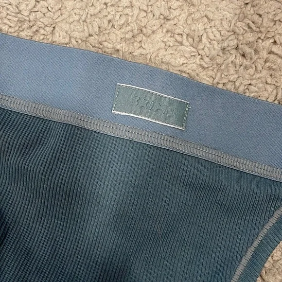 Skims cotton ribbed thong - Picture 1 of 5